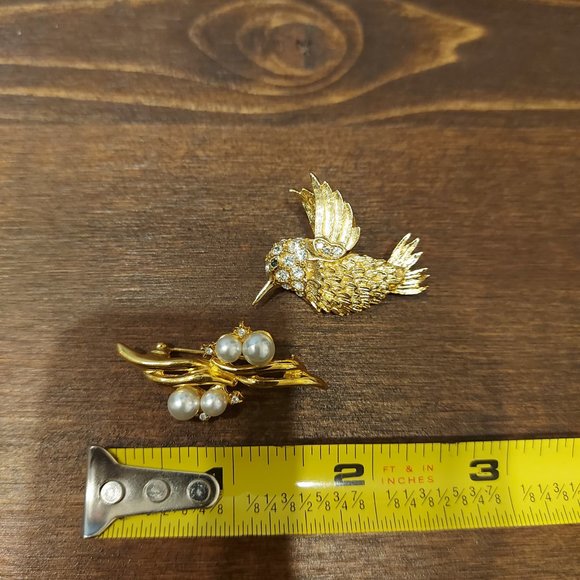 Vintage Gold Toned Tree Sprig & Humming Bird Brooch Bundle - Picture 5 of 6